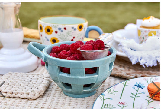 Mud Pie Berry Strainer Set